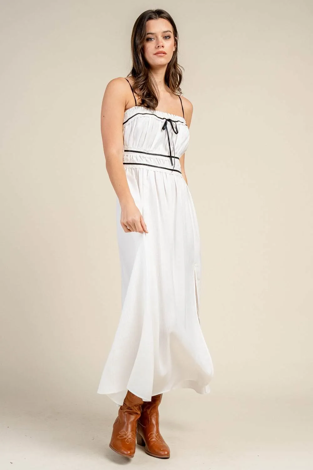 CDWS30368E / CONTRAST TRIM TIE FRONT CAMI MAXI DRESS WITH SIDE SLIT sold by privy product image thumbnail 2