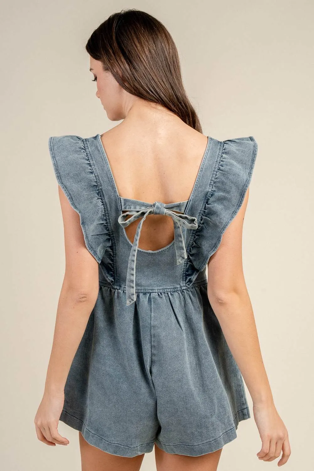 BJ7341S / DENIM SQUARE NECK RUFFLED BACK TIE ROMPER sold by privy product image thumbnail 3