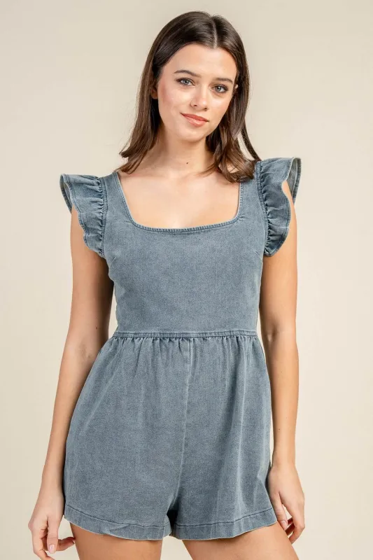 BJ7341S / DENIM SQUARE NECK RUFFLED BACK TIE ROMPER made by privy