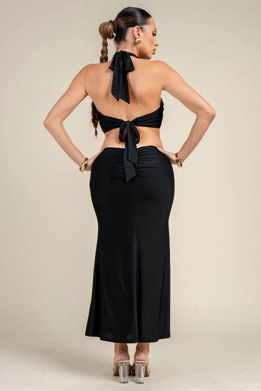 PD79518E / HALTER MAXI DRESS WITH GOLD-TONE ACCENT sold by privy product image thumbnail 3