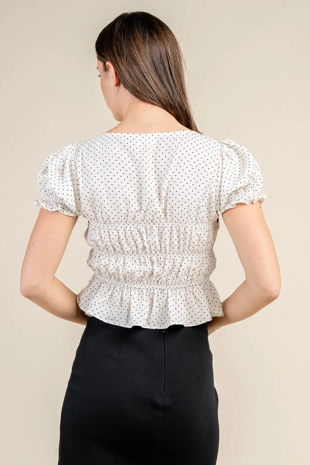 BT3464E / SQUARENECK BLOUSE W/ PUFF SLEEVES sold by privy product image thumbnail 3