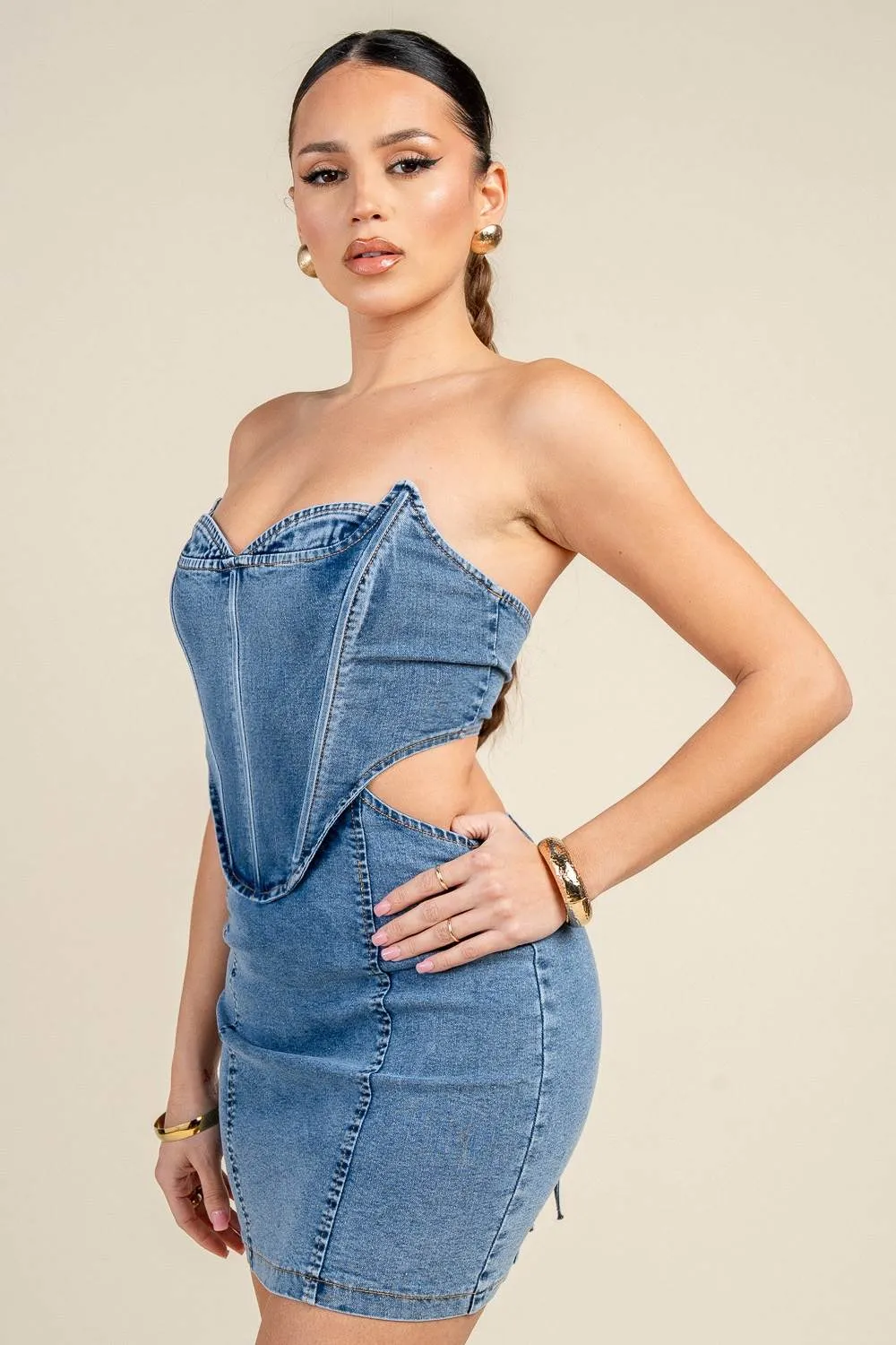 PD79547D / DENIM CORSET CUT-OUT MINI DRESS sold by privy product image thumbnail 2