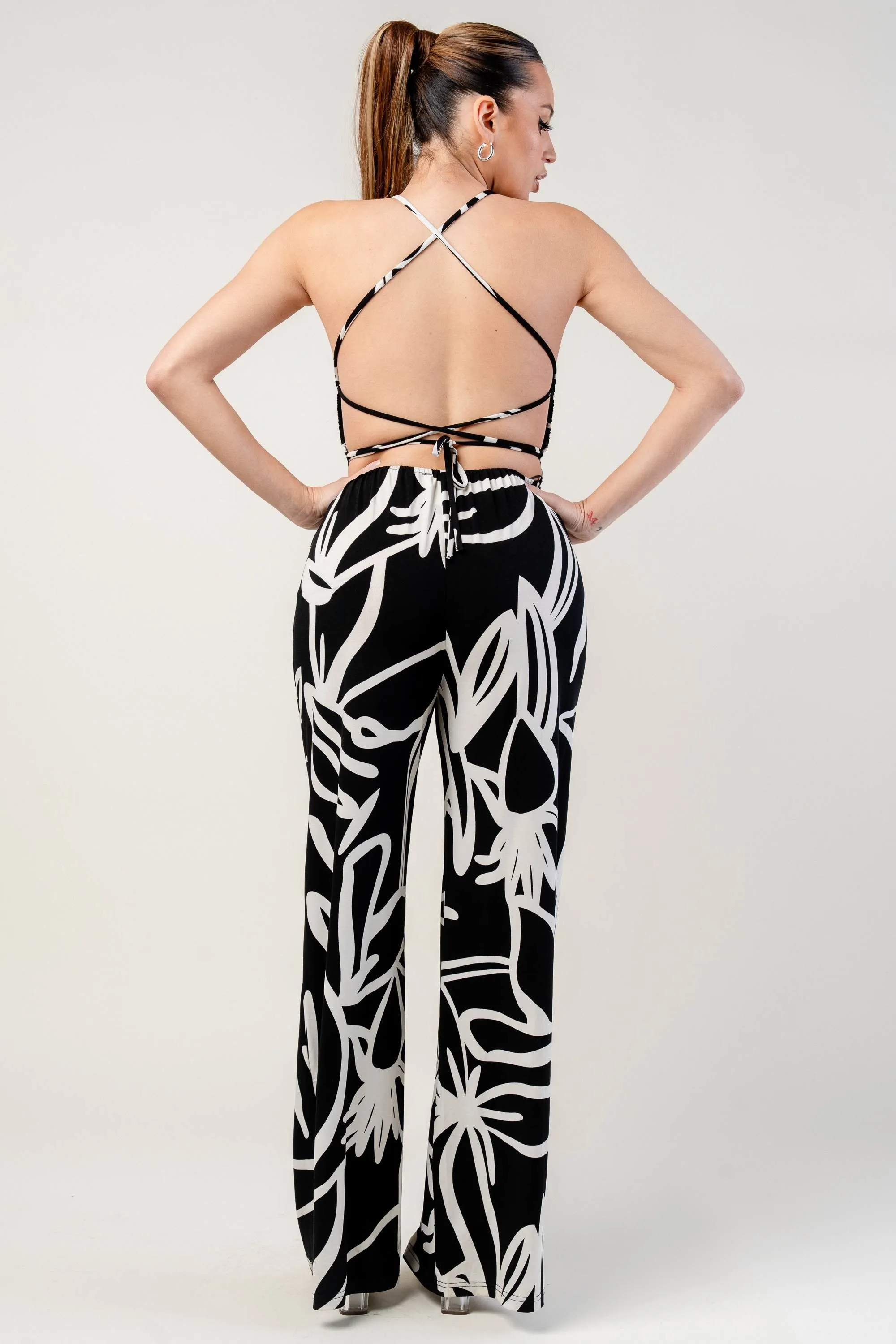 PJ11233B / ABSTRACT PRINT RUCHED BUST SPAGHETTI STRAP WIDE LEG JUMPSUIT sold by privy product image thumbnail 3