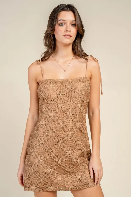 BD13172E / CROCHET LACE TIE STRAP MINI DRESS made by privy