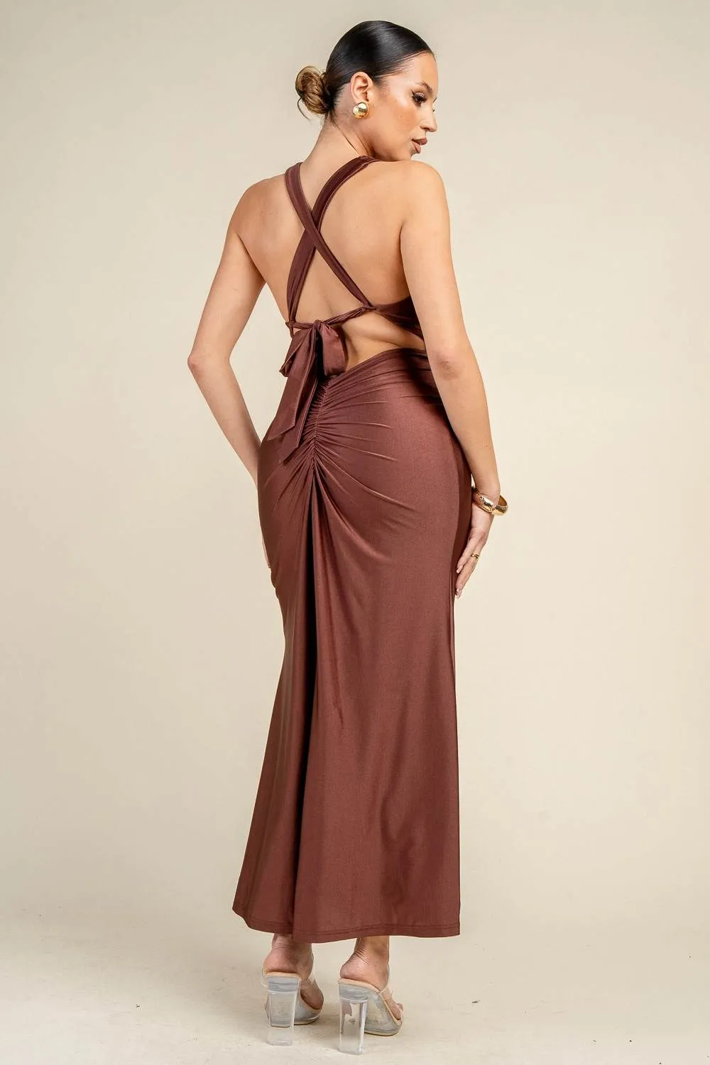 HD30983E / PLUNGING HALTER RUCHED TIE FRONT MAXI DRESS sold by privy product image thumbnail 3