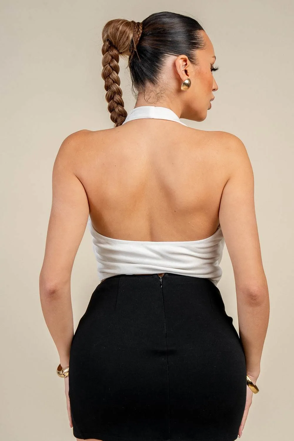 PT45676K / HALTER NECK DRAPED COWL DETAIL TOP sold by privy product image thumbnail 3