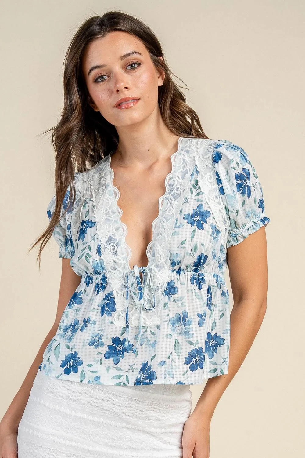 CT10869S / FLORAL LACE TRIM TIE FRONT PUFF SLEEVE BLOUSE sold by privy product image thumbnail 4