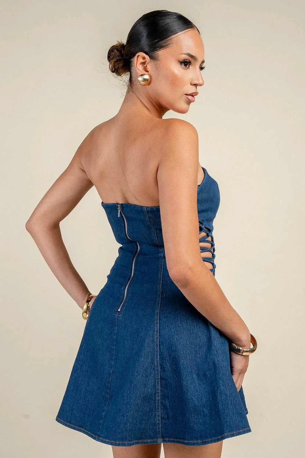 YD30326K / STRAPLESS LACE-UP PANEL DENIM MINI DRESS sold by privy product image thumbnail 3