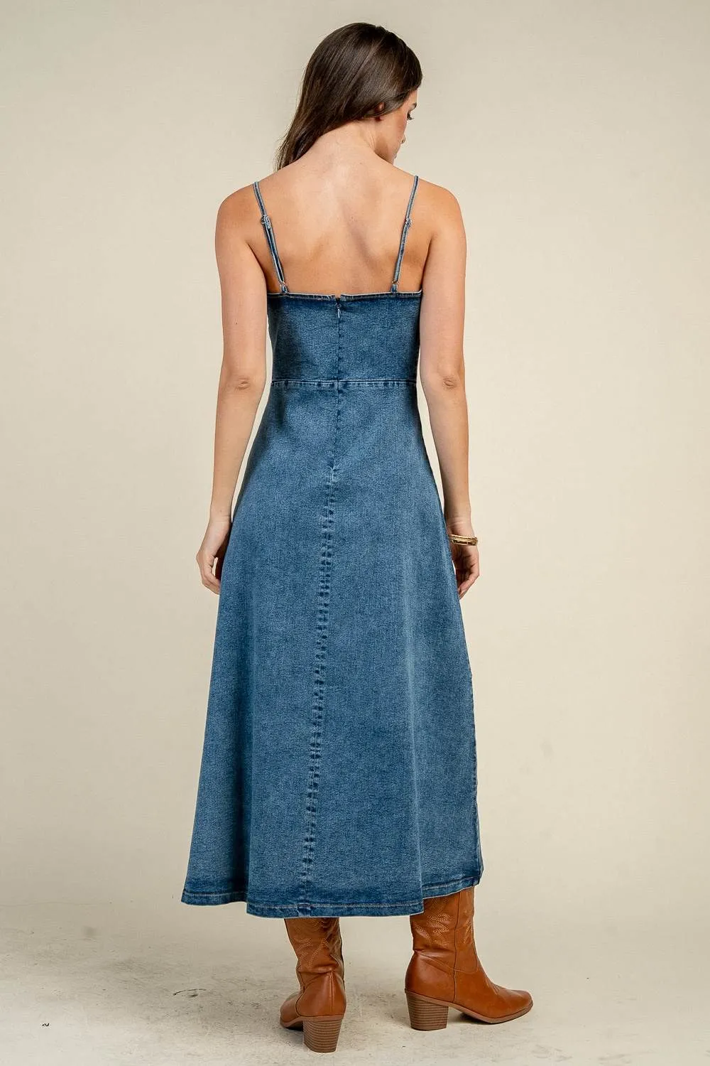 CD31087D / DENIM CORSET SEAM TIE FRONT MIDI DRESS sold by privy product image thumbnail 4