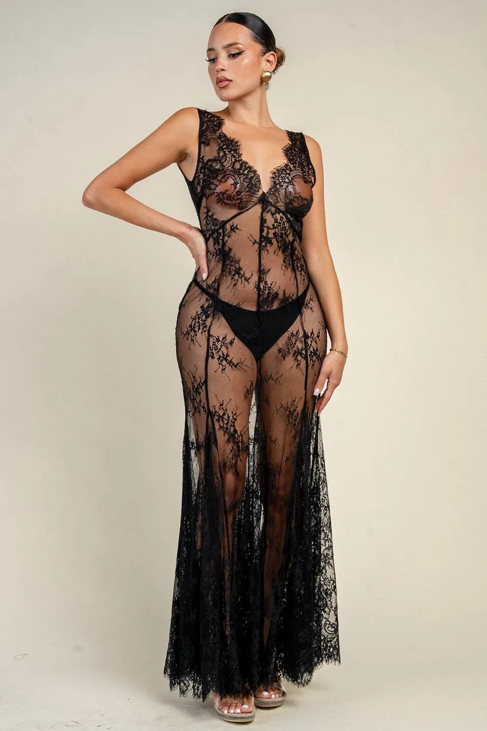 YD30292K / FLORAL MESH LACE MAXI DRESS sold by privy