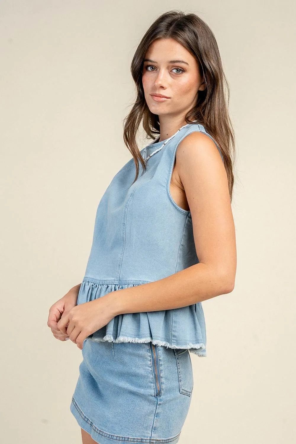 BT3453N / PEPLUM CREW NECK SLEEVELESS TOP W/ BUTTON UP BACK sold by privy product image thumbnail 2