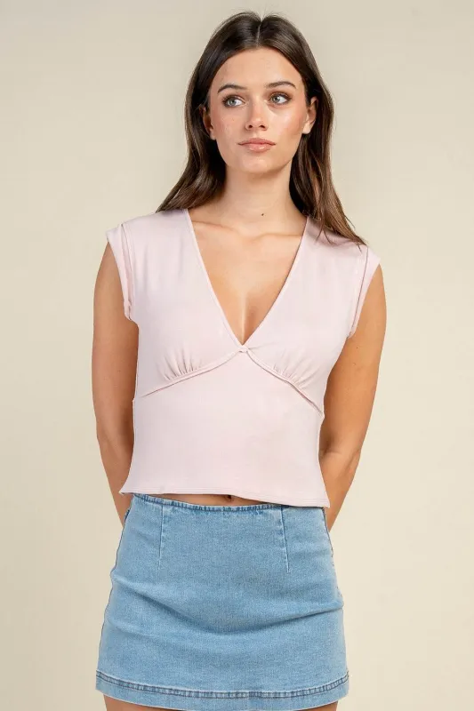 BT3586Y / S/S V-NECK CROPPED KNIT TOP made by privy