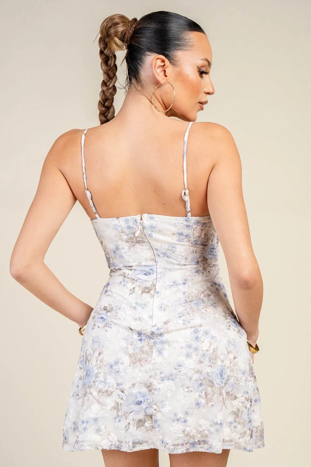 PD79857B / FLORAL PRINT MINI DRESS sold by privy product image thumbnail 2