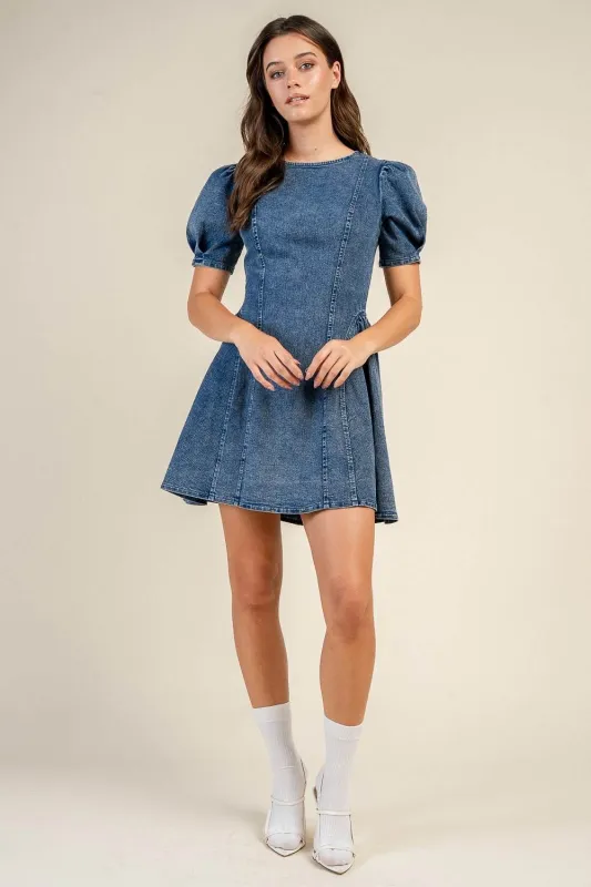 CD31160D / PUFF S/S FLARED MINI DRESS made by privy