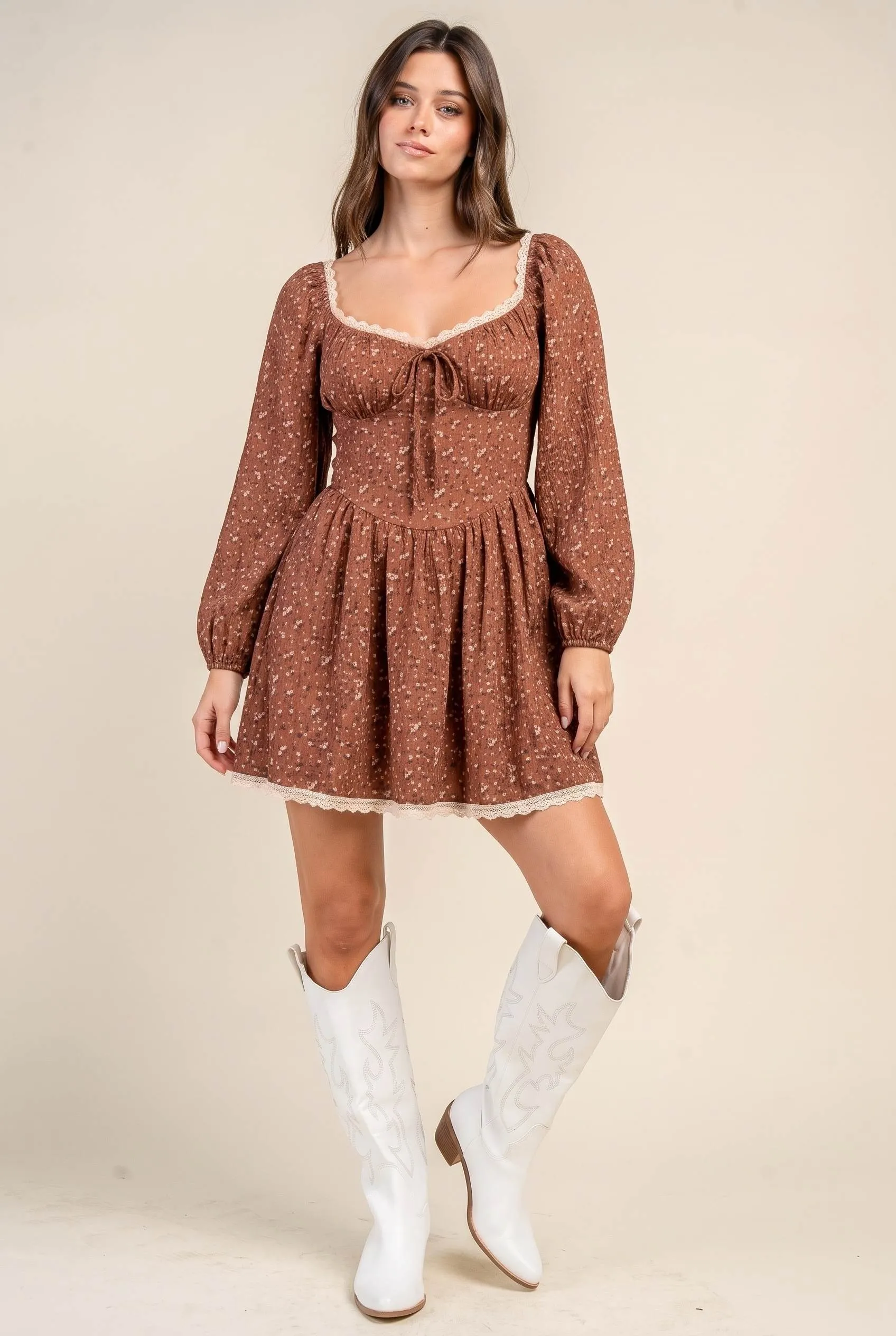 CD31344K / TEXTURED WOVEN SWEETHEARTED NECK MINI DRESS sold by privy