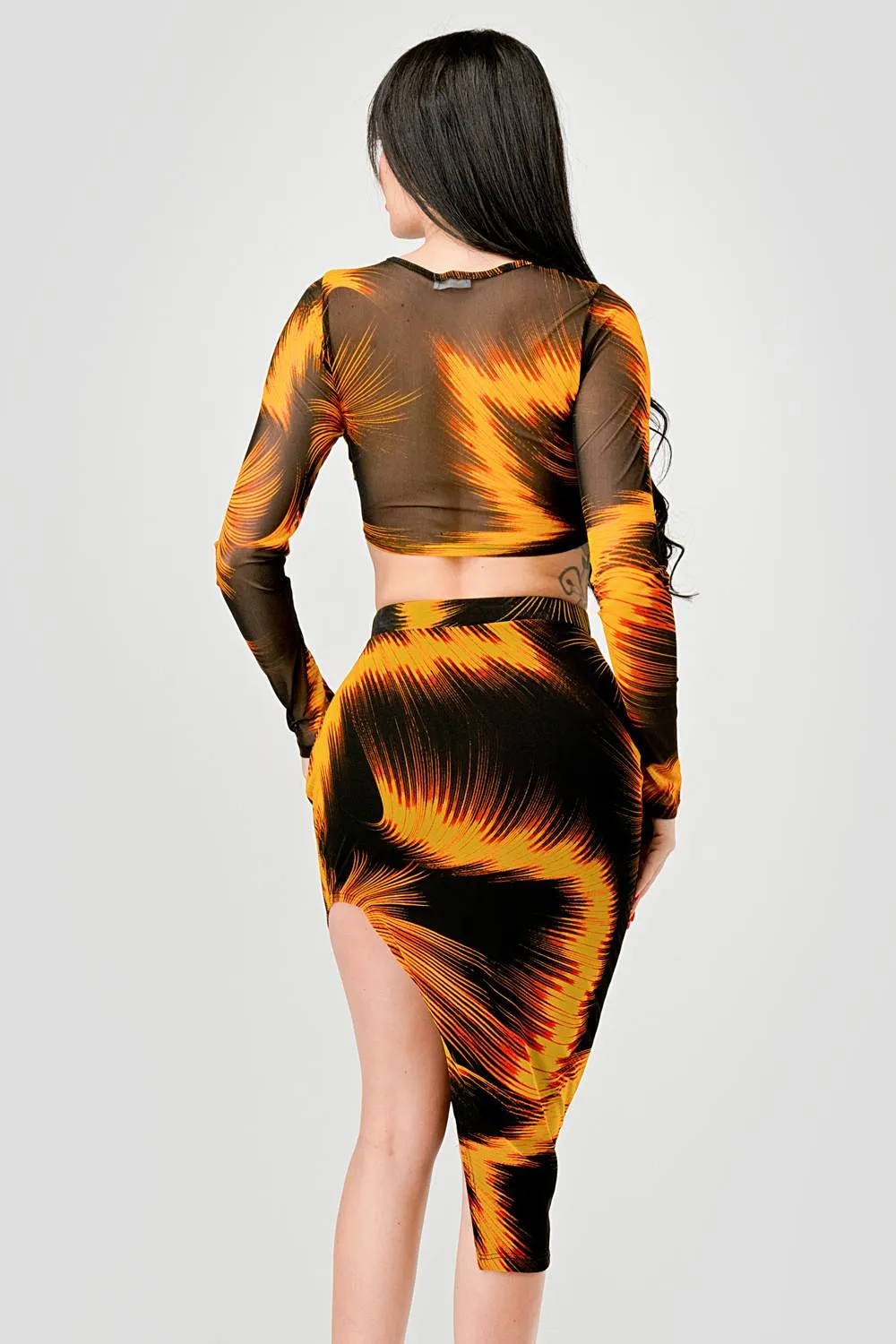 MPS8017-C-W / SEXY ABSTRACT PRINT MESH TOP & MIDI SKIRT SETS sold by privy product image thumbnail 4