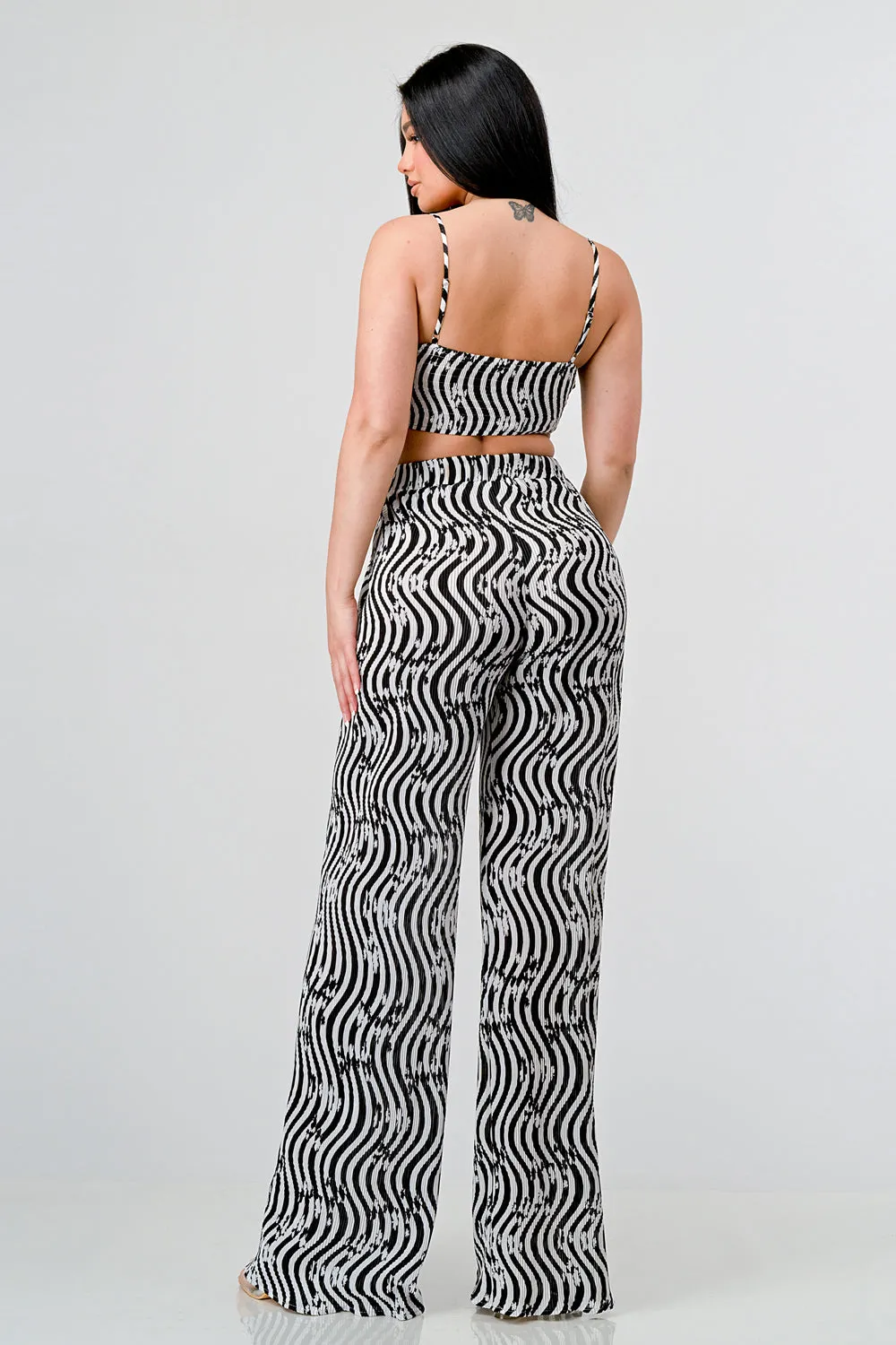 SEXY PRINTED CROP TANK AND WIDE LEG PANTS SET sold by privy product image thumbnail 4