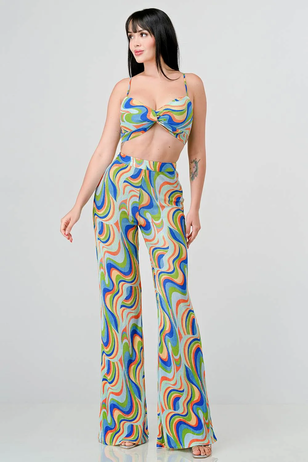SHINY MULTI COLOR WAVY PRINTED TOP AND PANTS SET sold by privy product image thumbnail 5