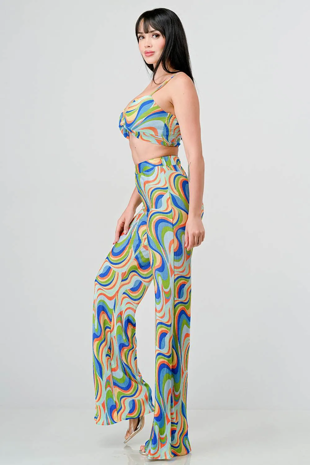 SHINY MULTI COLOR WAVY PRINTED TOP AND PANTS SET sold by privy product image thumbnail 3
