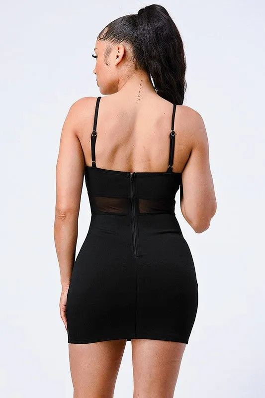 PD72047N / LUXE GOLD CHAIN SLEEVES KEYHOLE BODYCON DRESS sold by privy product image thumbnail 3