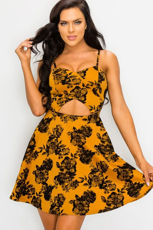 FLORAL VELVET MIDRIFF FIT AND FLARE DRESS sold by privy product image thumbnail 2