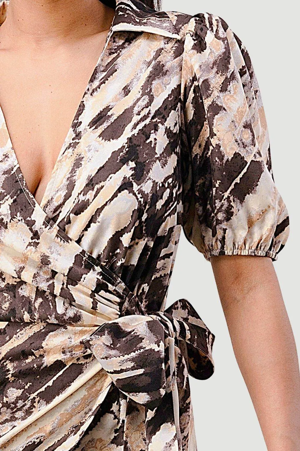 PAINTING PRINT COLLARED WAIST TIE WRAP MINI DRESS sold by privy product image thumbnail 5