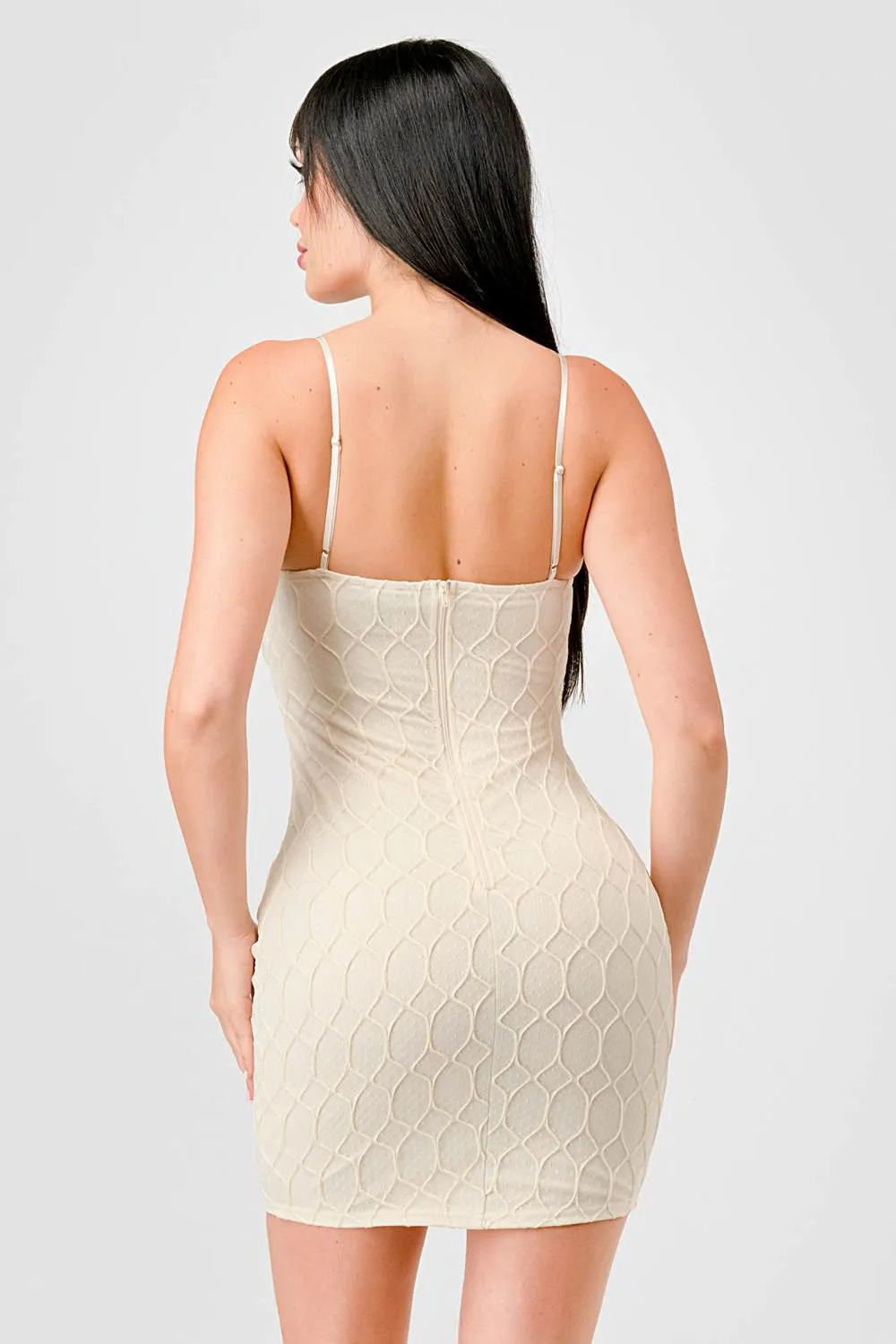 LUXE TEXTURE SWEETHEART SLEEVELESS TANK MINI DRESS sold by privy product image thumbnail 4