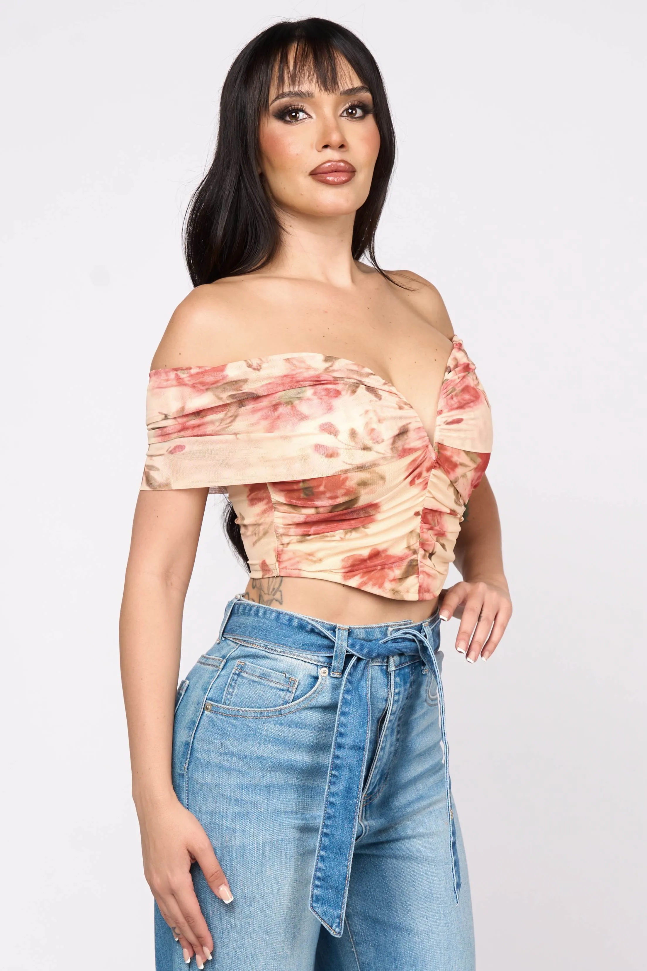 FLORAL PRINT MESH OFF SHOULDER WIRED CROPPED TOP sold by privy product image thumbnail 2