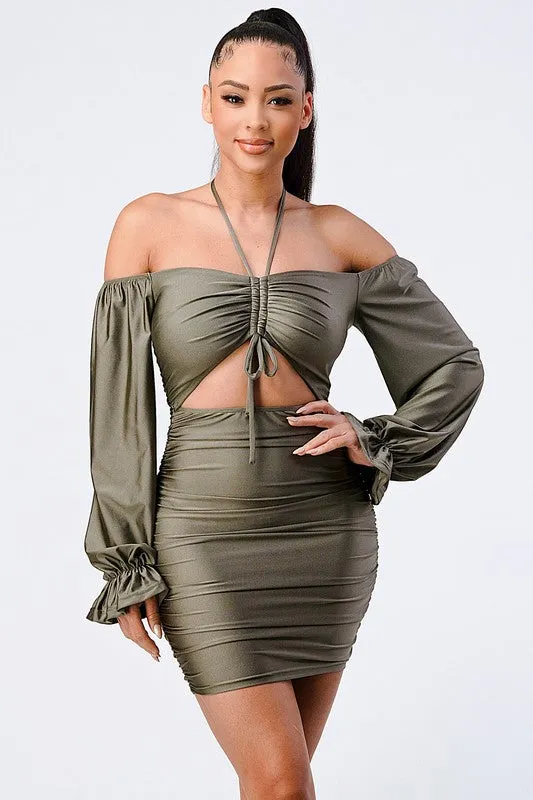 PD71727N / OFF-SHOULDER FRONT SHIRRING CUT-OUT DRESS sold by privy product image thumbnail 4