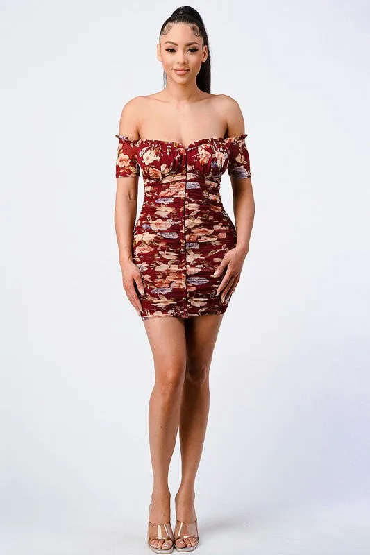 PD71641ZP-W / FLORAL OFF SHOULDER MESH RUCHED BODYCON DRESS sold by privy product image thumbnail 4