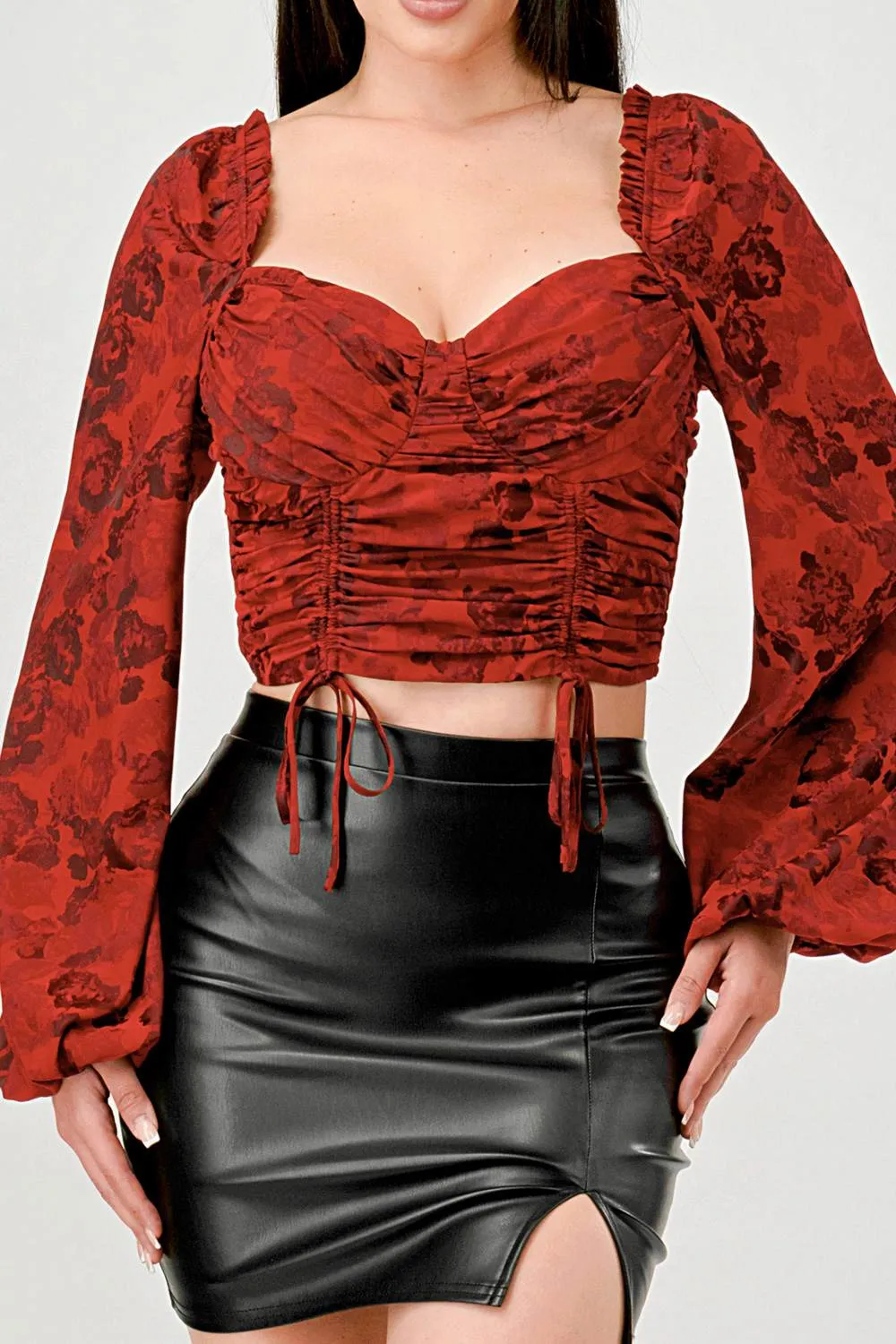 FLORAL PRINT SWEETHEART SMOCKED BACK CROPPED TOP sold by privy product image thumbnail 5