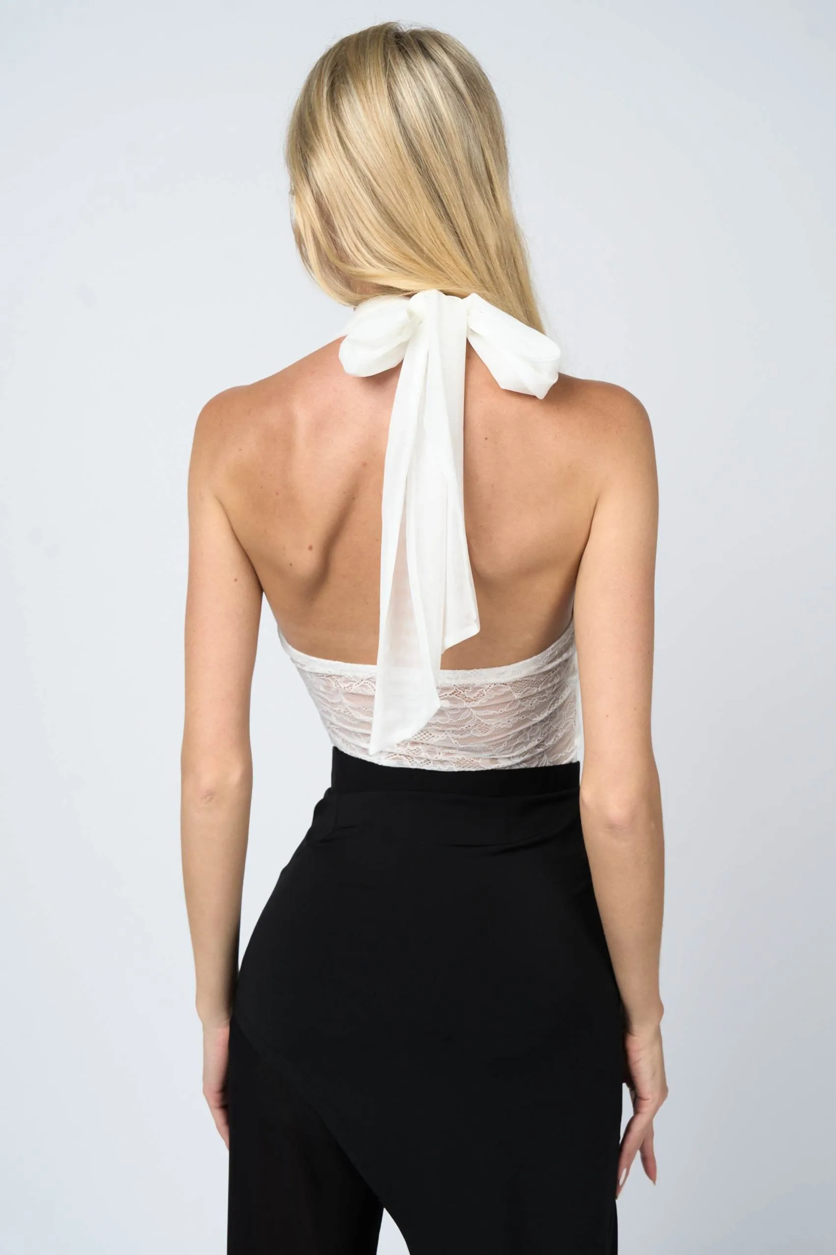 LUXE SHEER HALTER NECK SWEETHEART LACE BODYSUIT sold by privy product image thumbnail 3