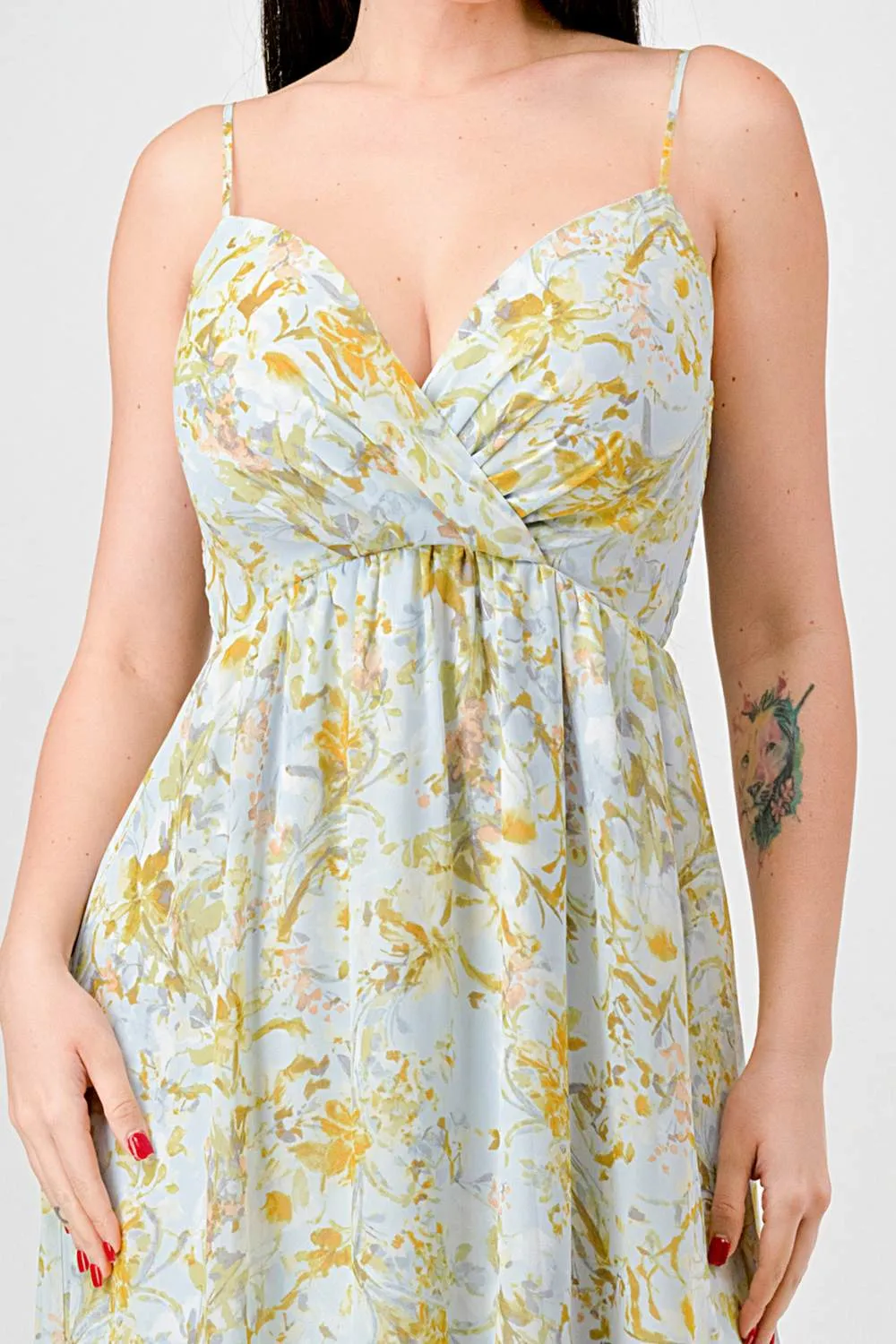 PD71861H-W / FLORAL CHIFFON SMOCKED BACK RUFFLED MAXI DRESS sold by privy product image thumbnail 5