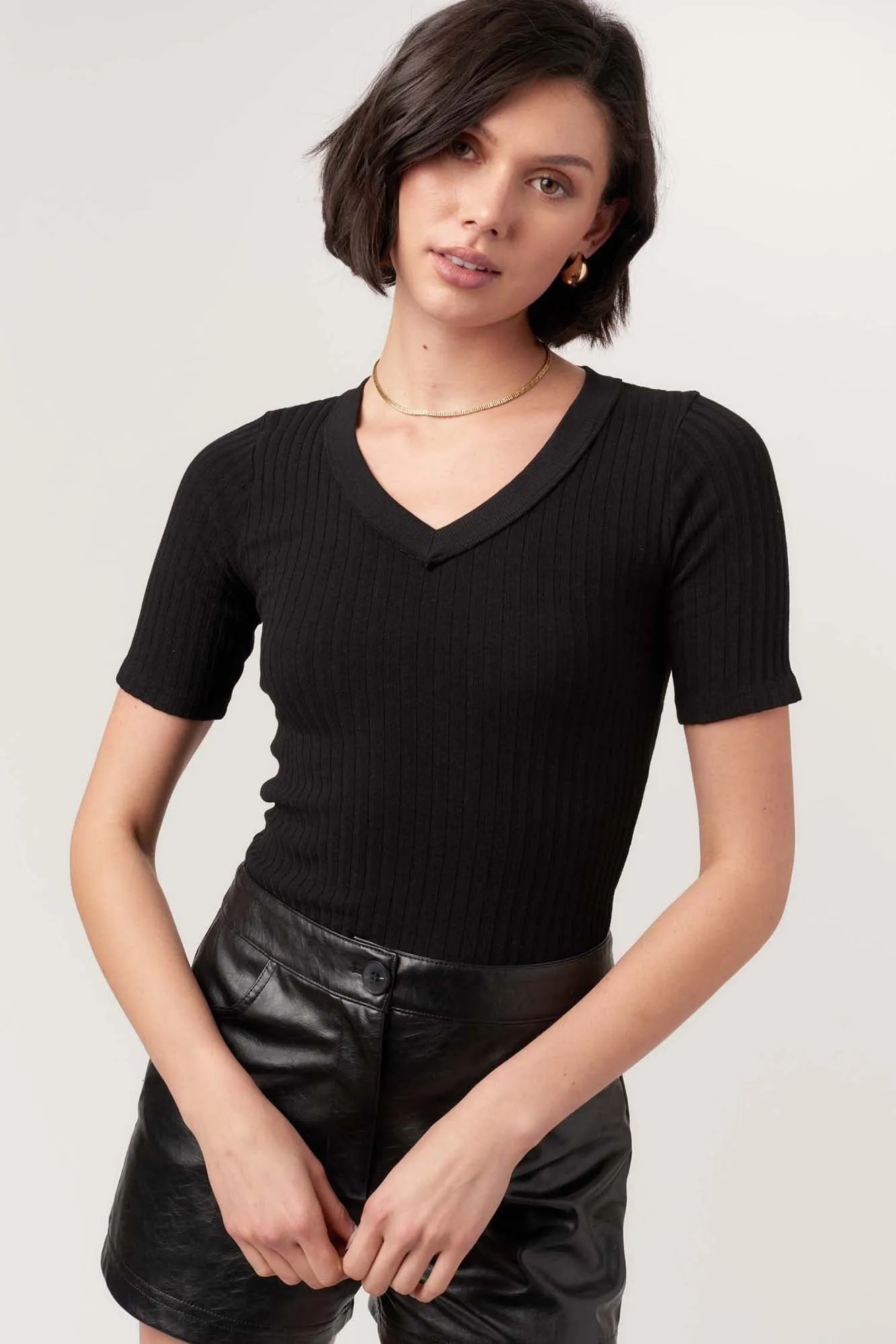 Brooks Heathered Elbow Sleeve V-Neck Tee sold by Project Social T product image thumbnail 2