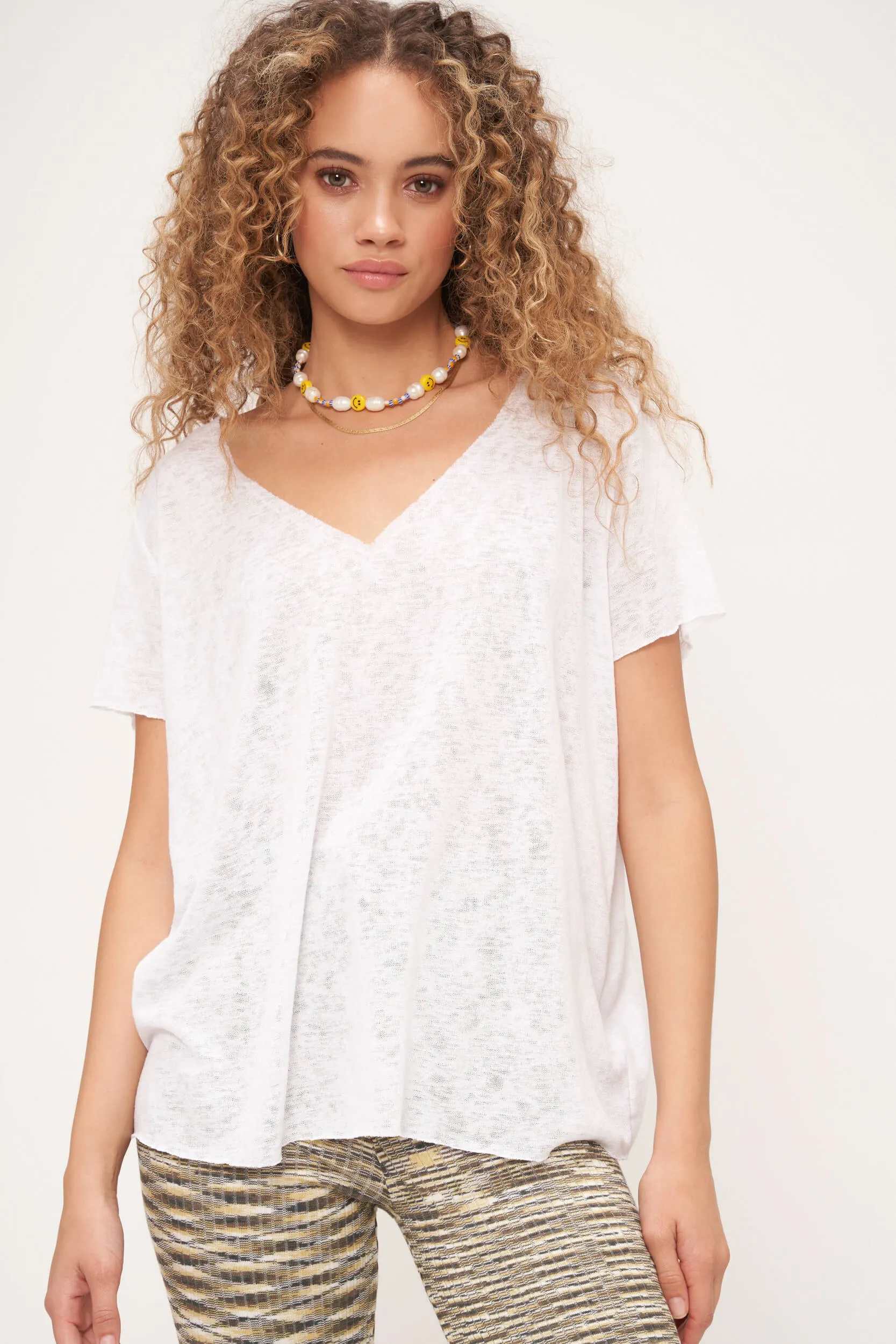 The Original Textured V - White sold by Project Social T product image thumbnail 4