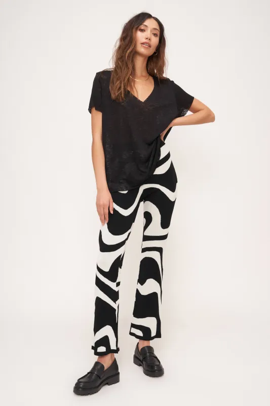 The Original Textured V - Black sold by Project Social T