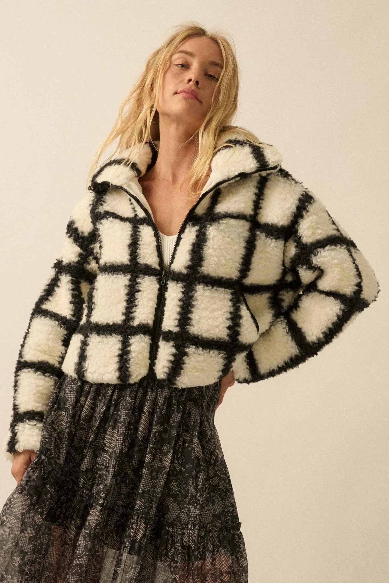 Outside the Box Check-Print Sherpa Fleece Jacket sold by Promesa product image thumbnail 4