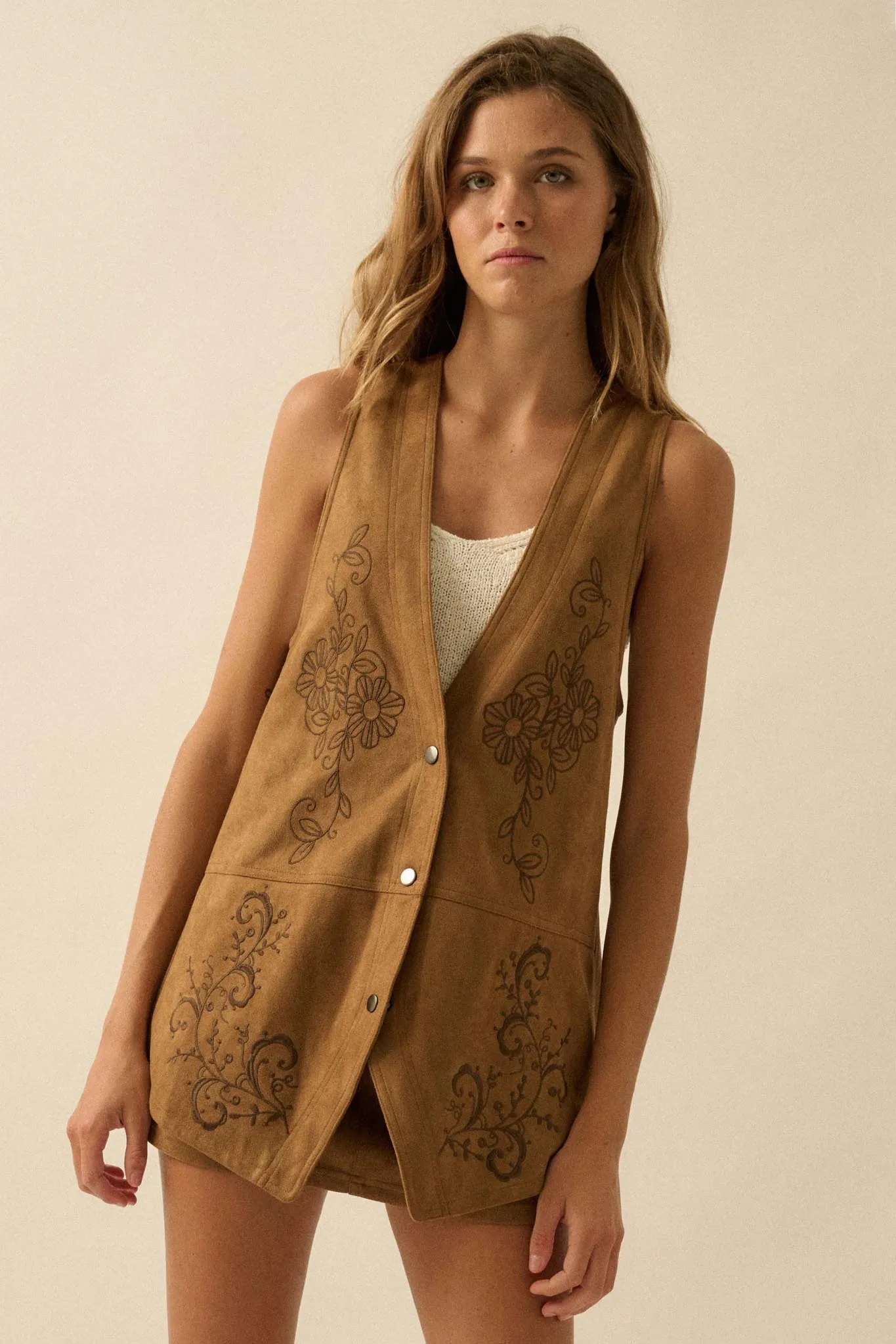 Sweet Meadow Floral-Embroidered Vegan Suede Vest sold by Promesa product image thumbnail 4
