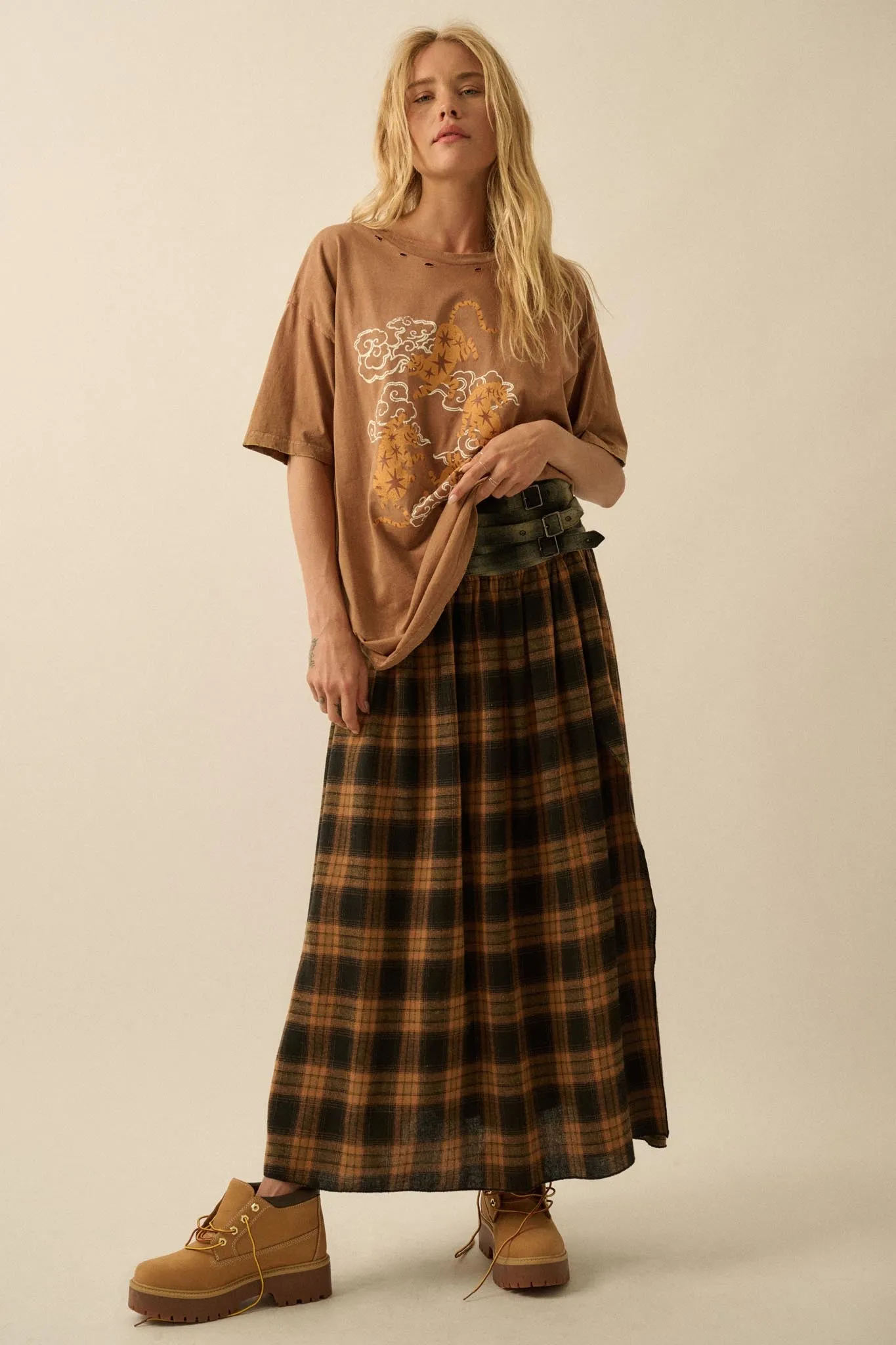 Celestial Tigers Distressed Oversize Graphic Tee sold by Promesa product image thumbnail 4