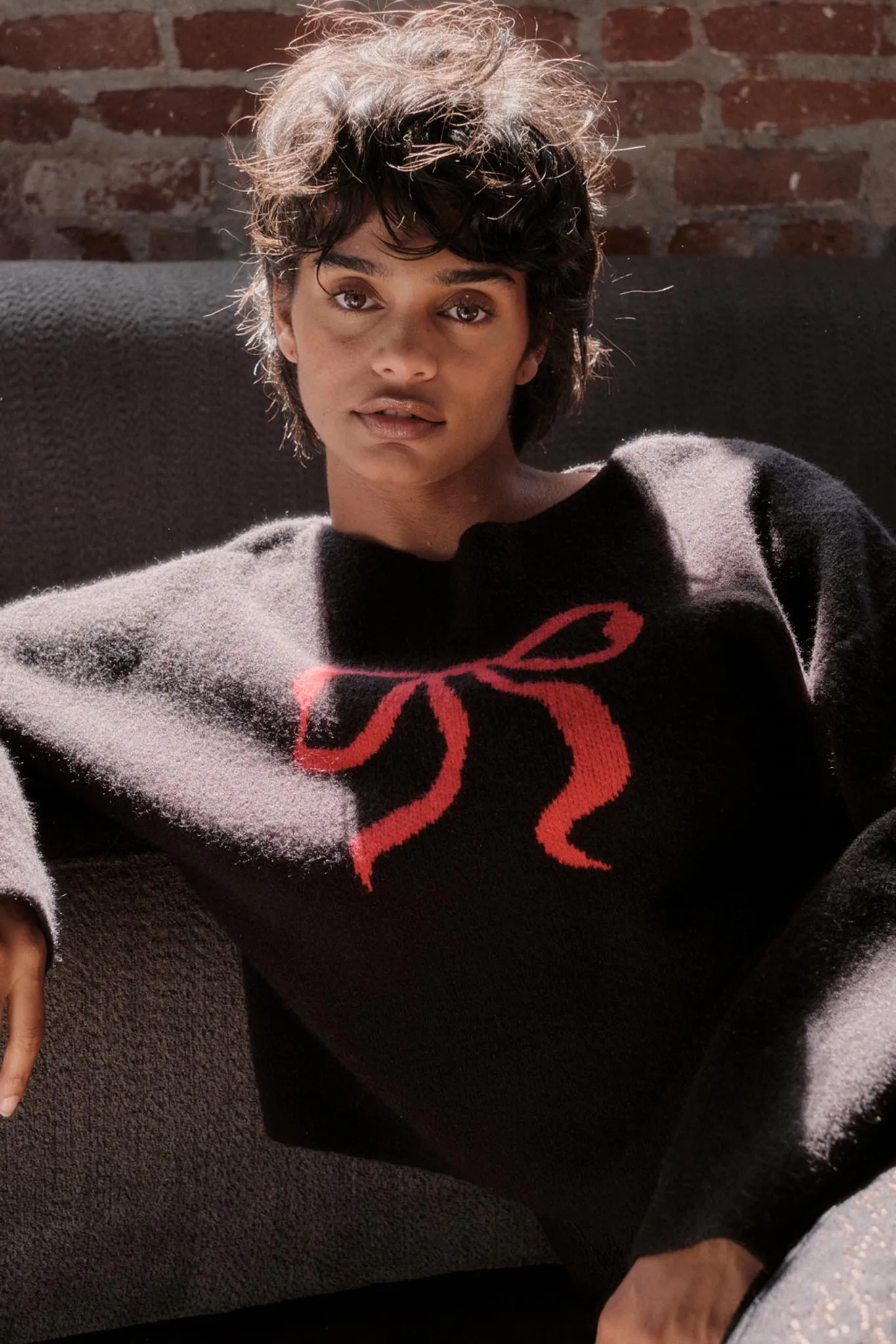 Let It Bow Exposed-Seam Bow Jacquard Knit Sweater sold by Promesa product image thumbnail 3