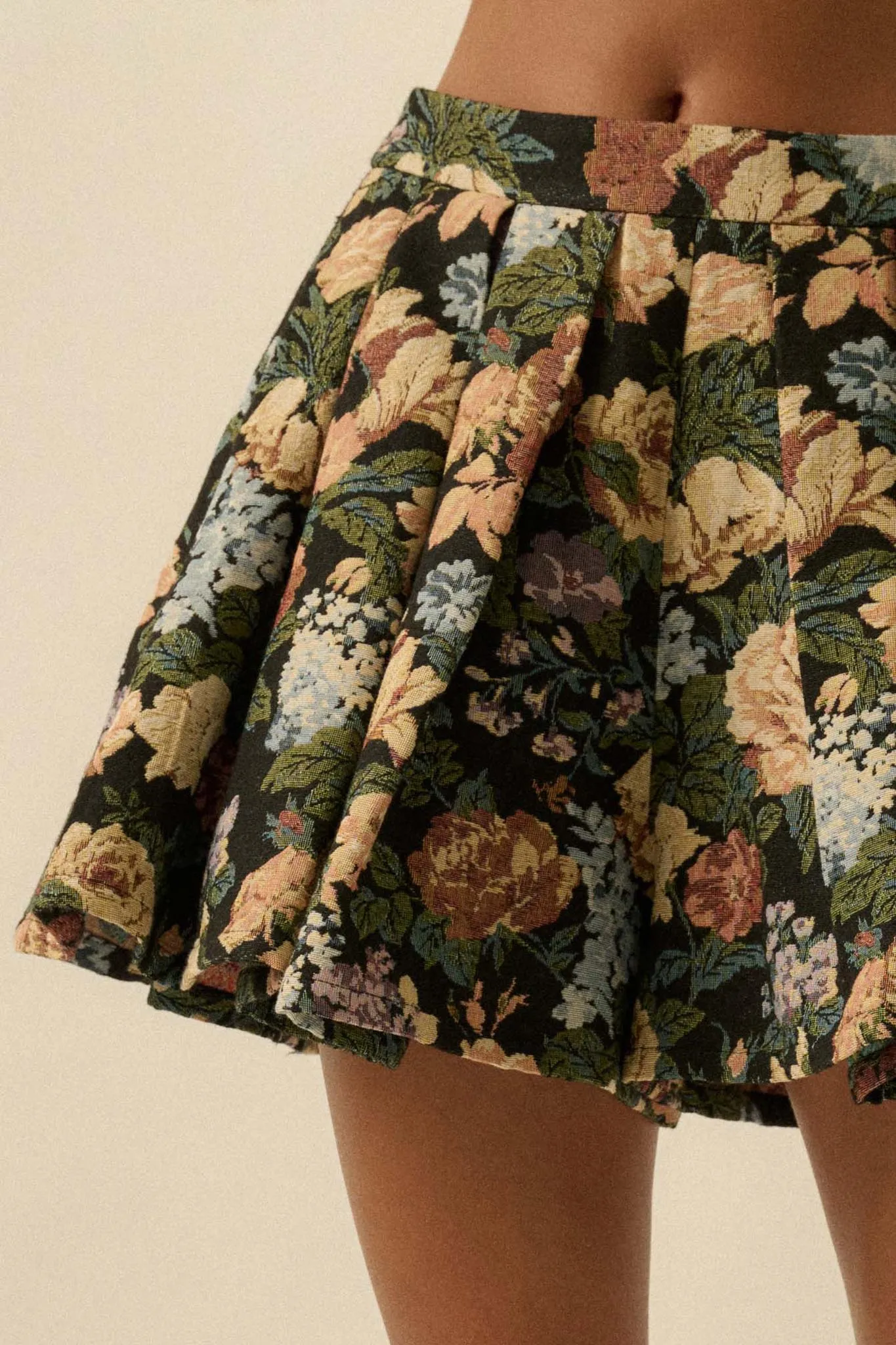 Blooming Threads Floral Tapestry Pleated Mini Skort sold by Promesa product image thumbnail 3