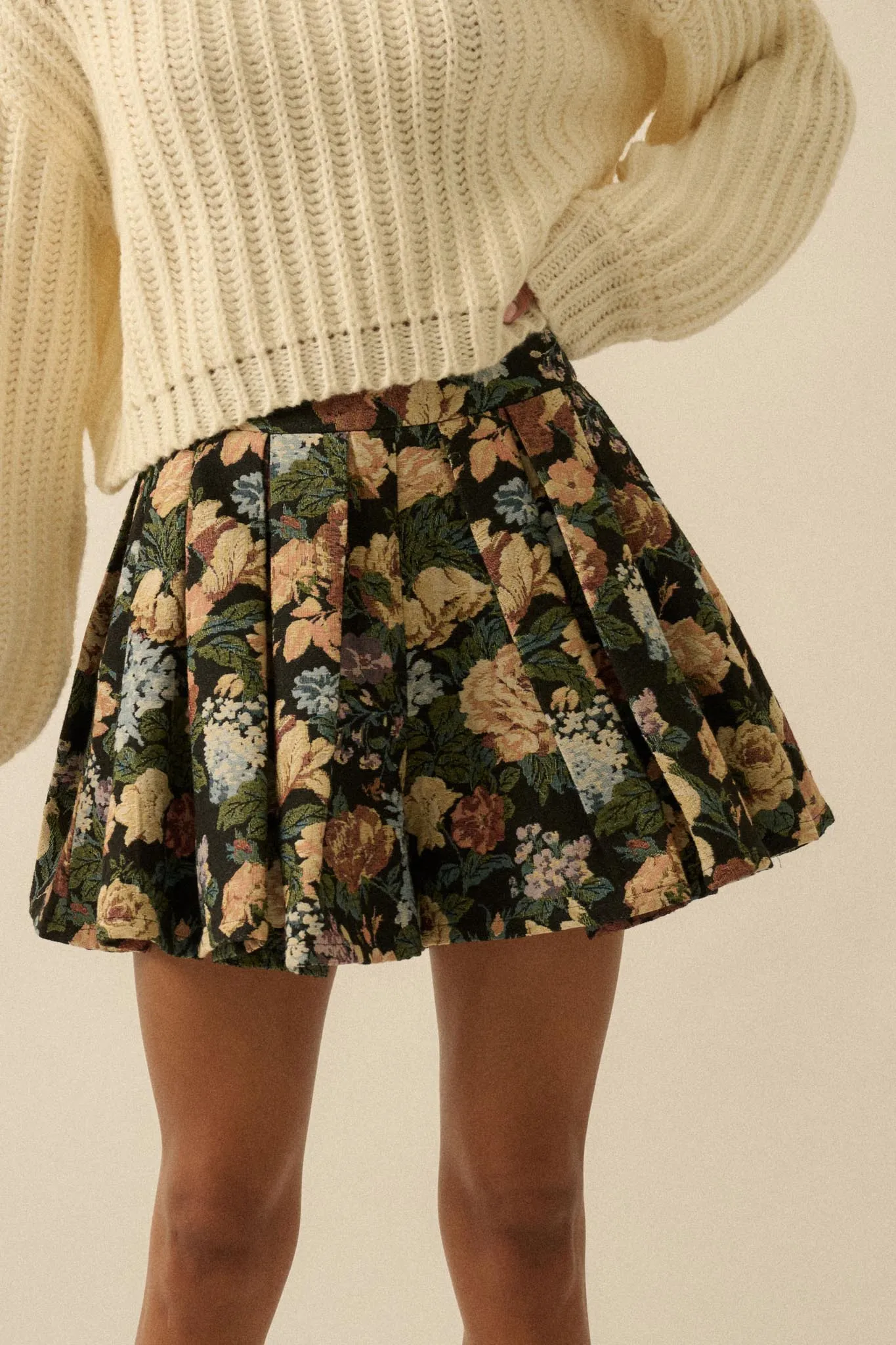 Blooming Threads Floral Tapestry Pleated Mini Skort sold by Promesa product image thumbnail 2