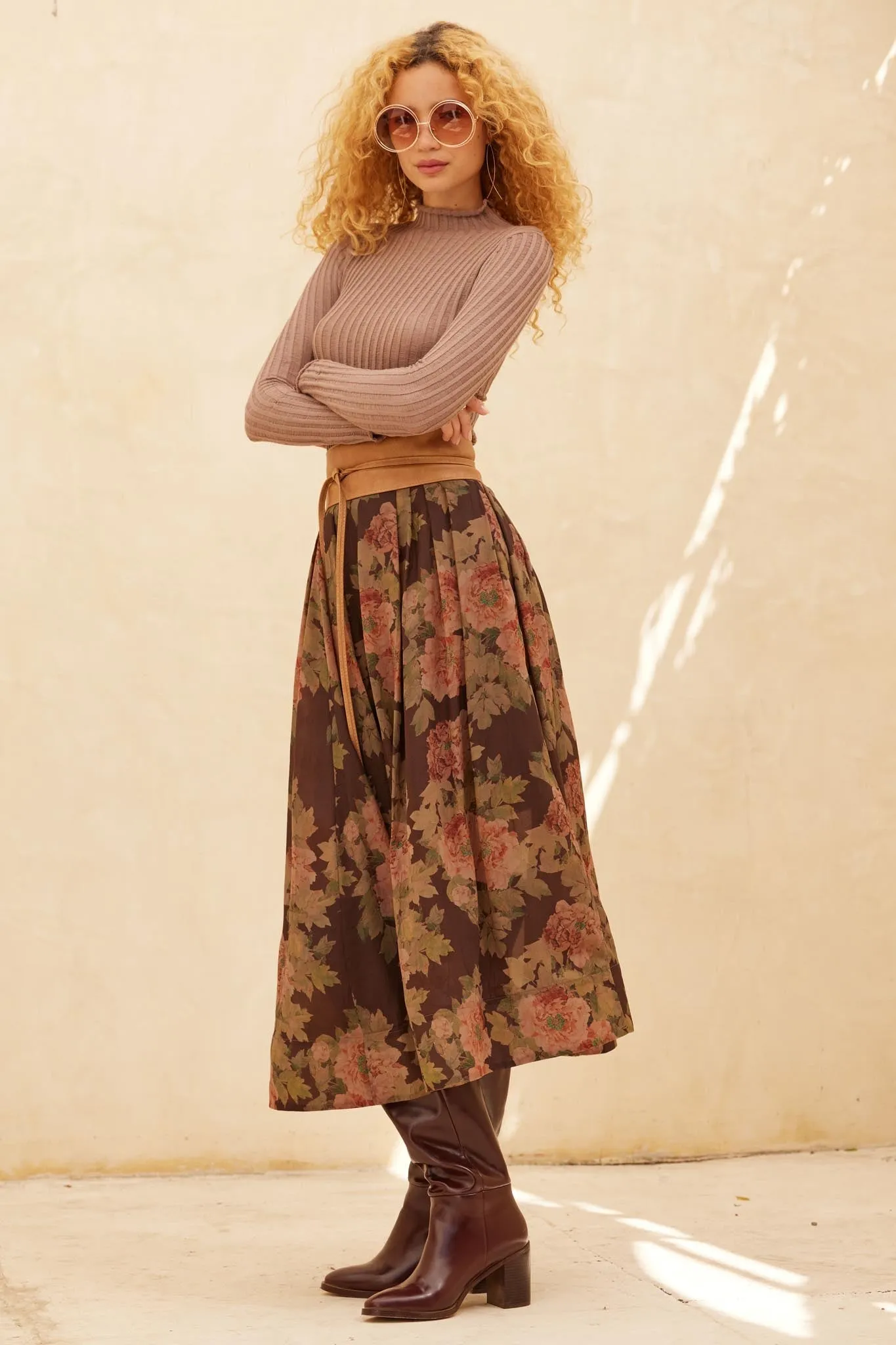 Blooming Tranquility Pleated Floral Midi Skirt sold by Promesa product image thumbnail 5