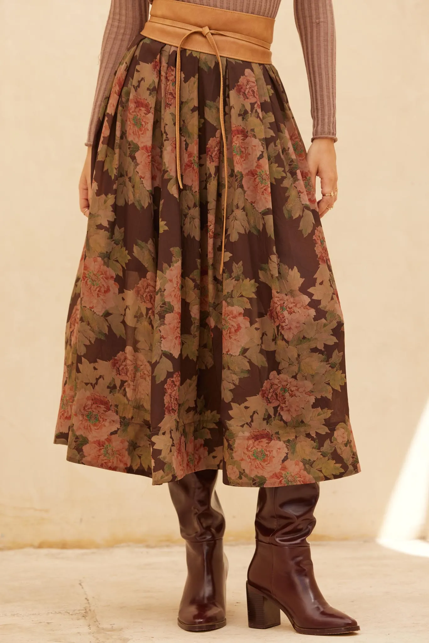 Blooming Tranquility Pleated Floral Midi Skirt sold by Promesa product image thumbnail 2