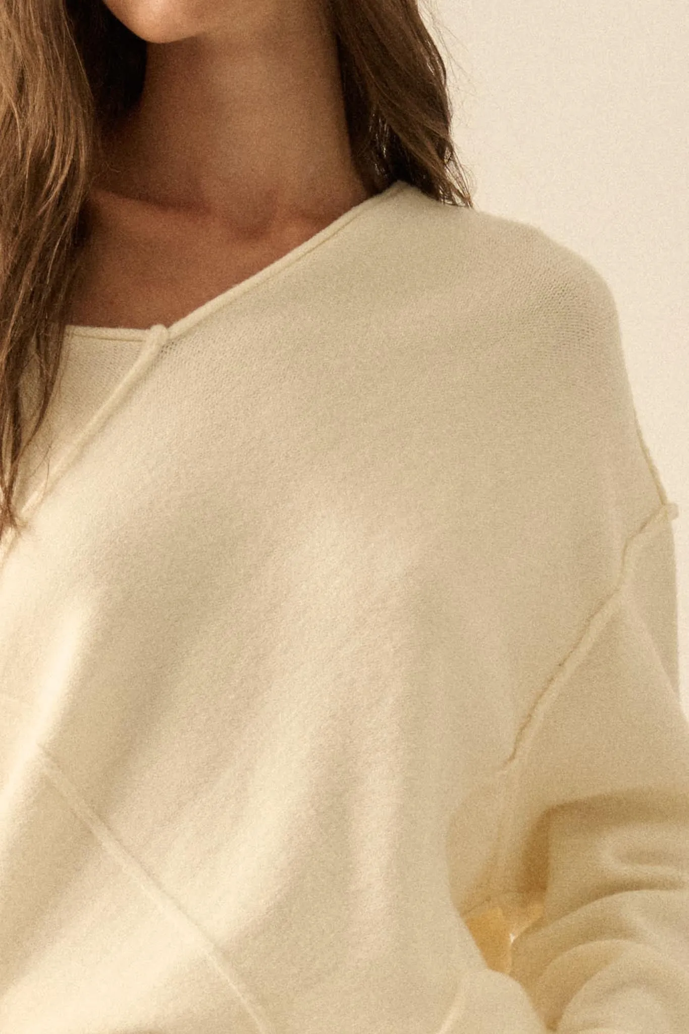 A Cute Angle Asymmetrical Exposed-Seam Sweater sold by Promesa product image thumbnail 5