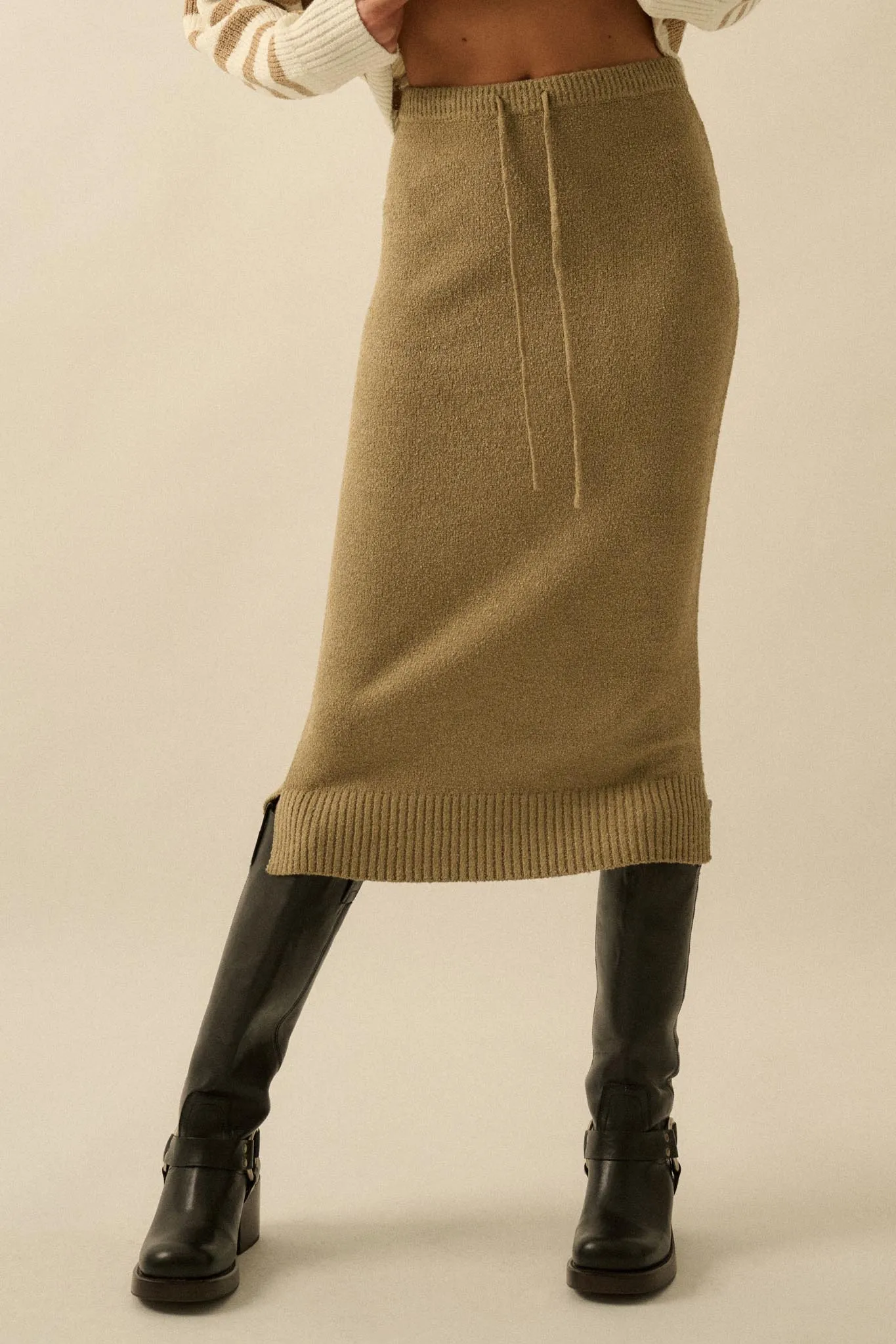 Promise the Label Textured Knit Sweater Midi Skirt sold by Promesa product image thumbnail 4