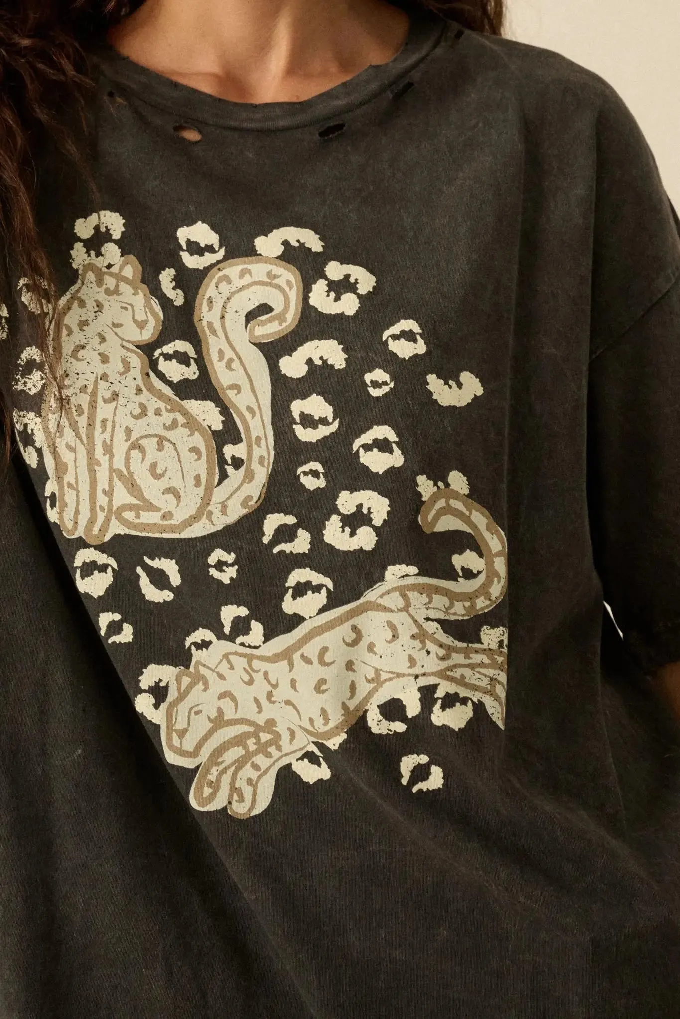Leopard Lounge Distressed Oversize Graphic Tee sold by Promesa product image thumbnail 2