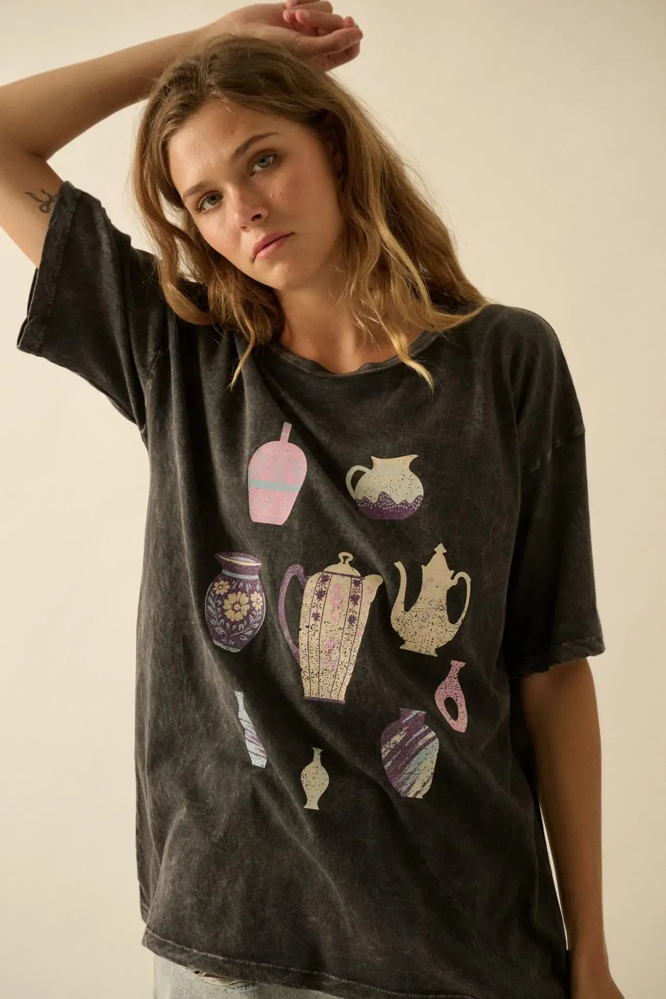 Pretty Pottery Vintage-Wash Oversize Graphic Tee sold by Promesa