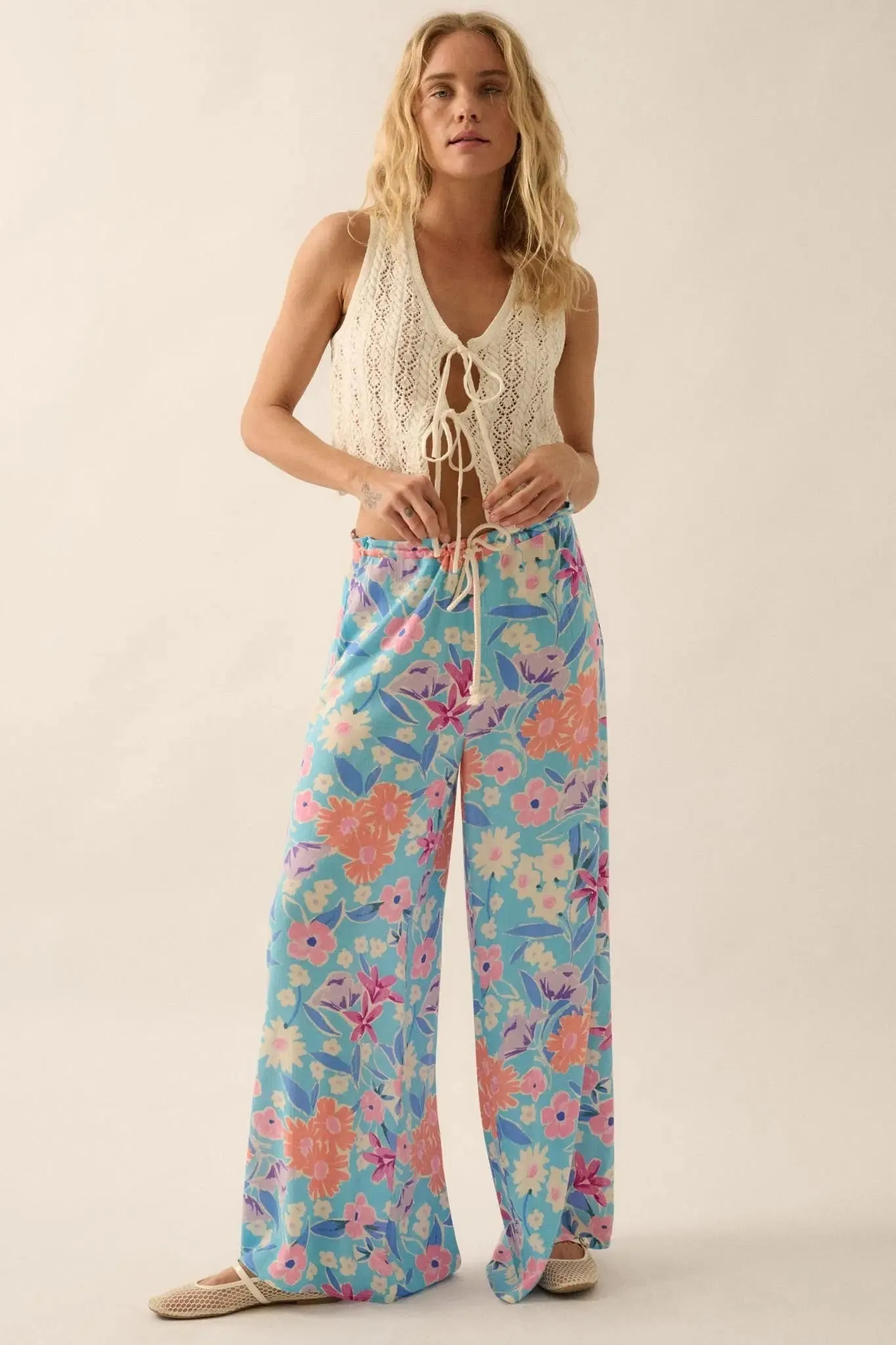 Let It Grow Floral Crepe Wide-Leg Drawstring Pants sold by Promesa product image thumbnail 4