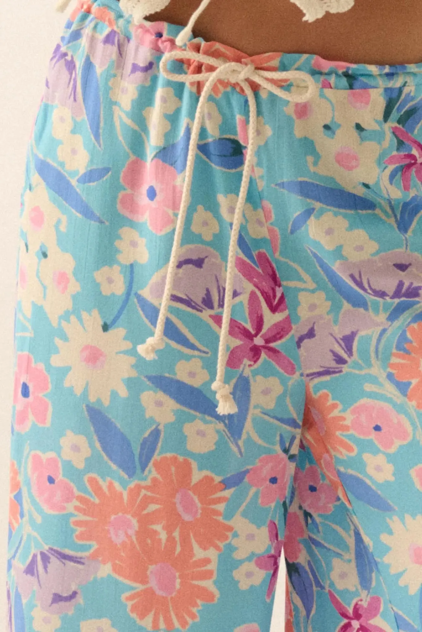 Let It Grow Floral Crepe Wide-Leg Drawstring Pants sold by Promesa product image thumbnail 3